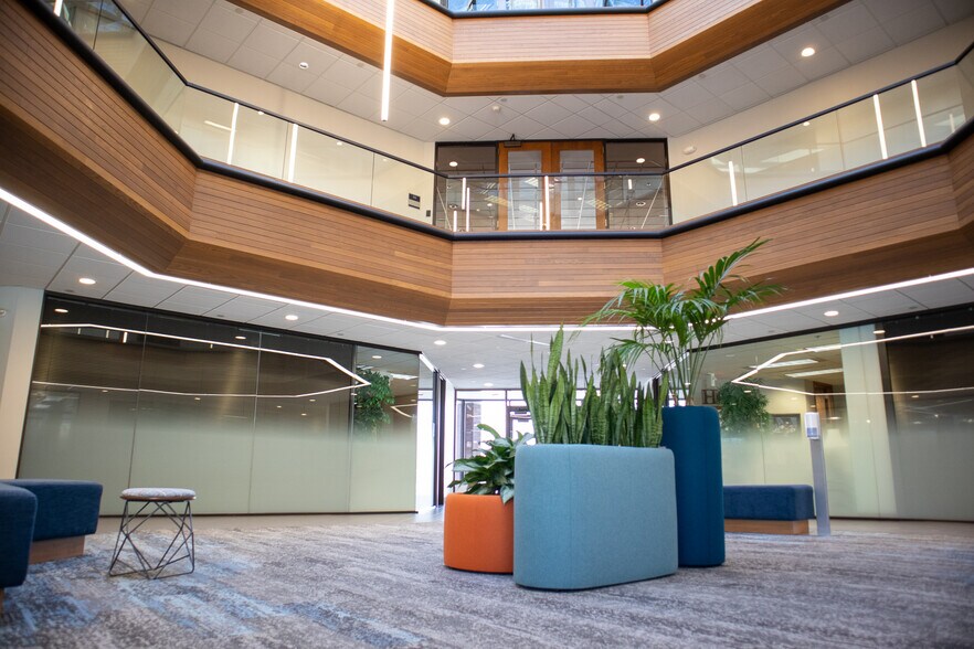 More Photos Of 18000 W Sarah Ln, Brookfield Office For Lease