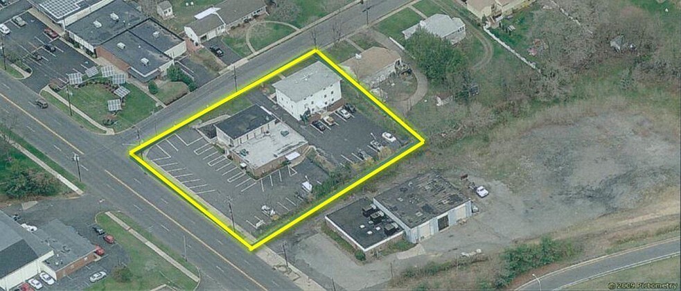 More Photos Of 88 Lakedale Dr, Lawrenceville Office For Lease