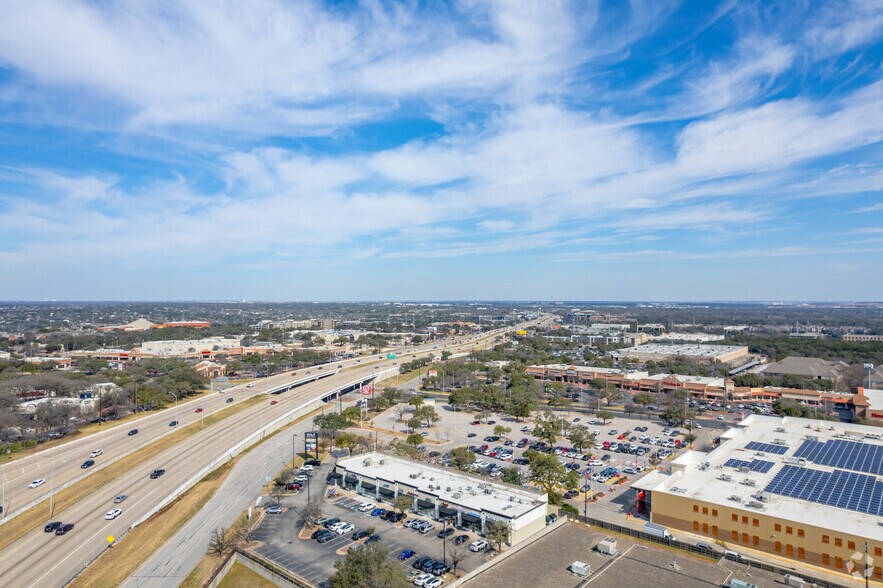 More Photos Of 10001 Research Blvd, Austin General Retail For Lease