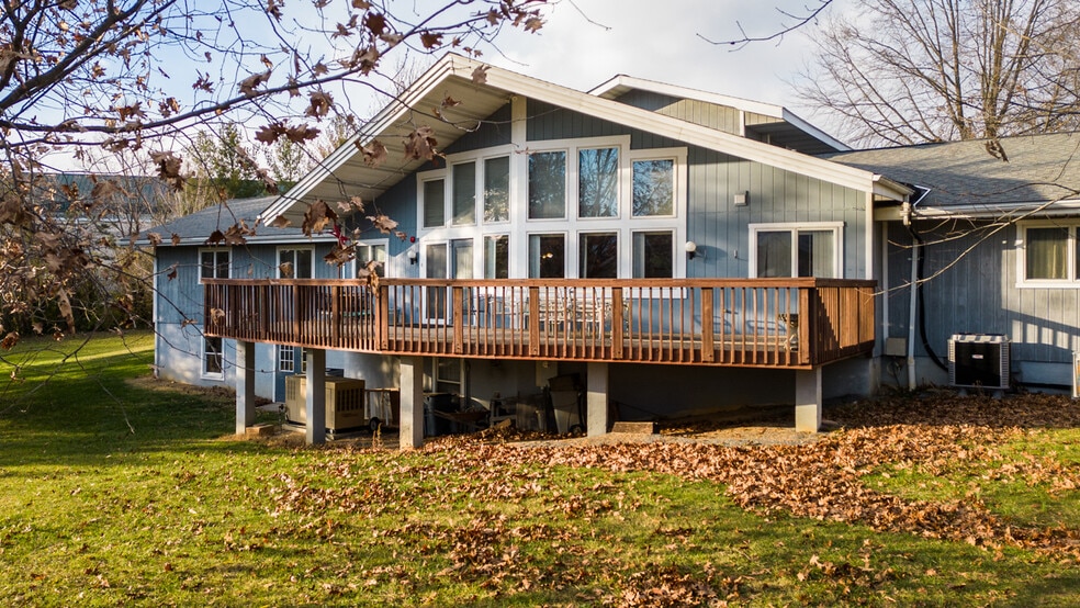 More Photos Of 218 Mill Rd, Woodstock Congregate Senior Housing For Sale