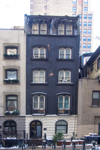 Primary Photo Of 102 E 30th St, New York Apartments For Lease
