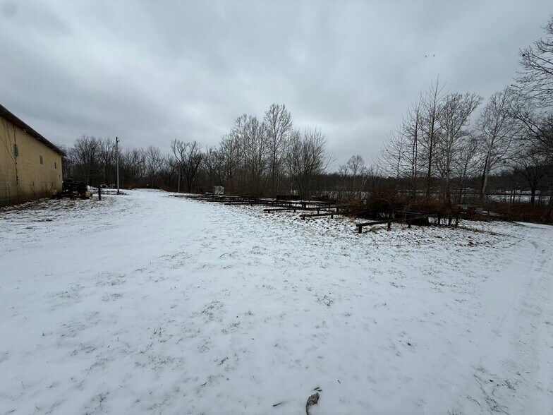 More Photos Of 11990 NE Sate Route 800, Magnolia Industrial For Lease