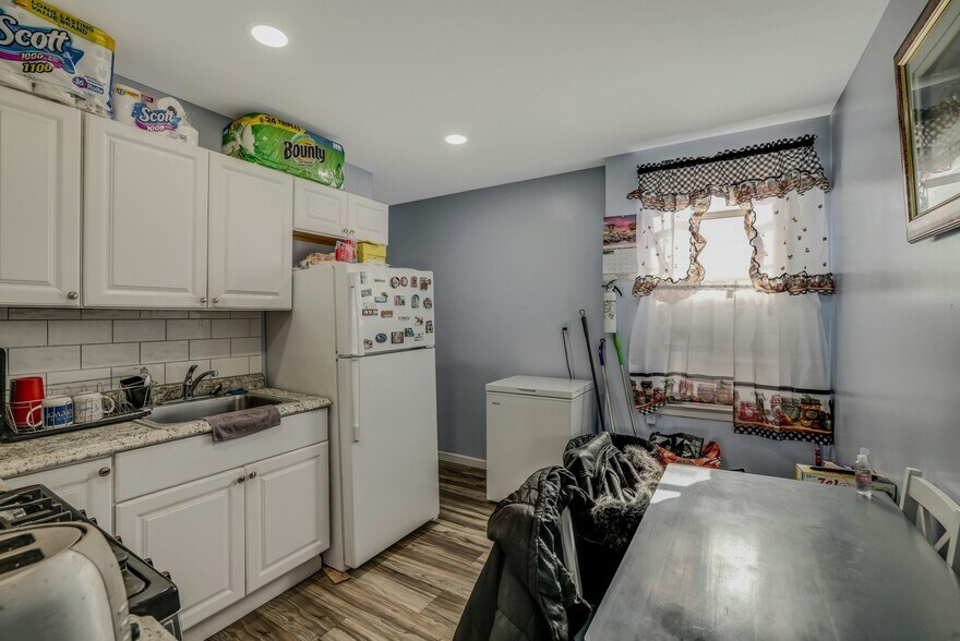 More Photos Of 10606 Rockaway Blvd, Ozone Park Office Residential For Sale