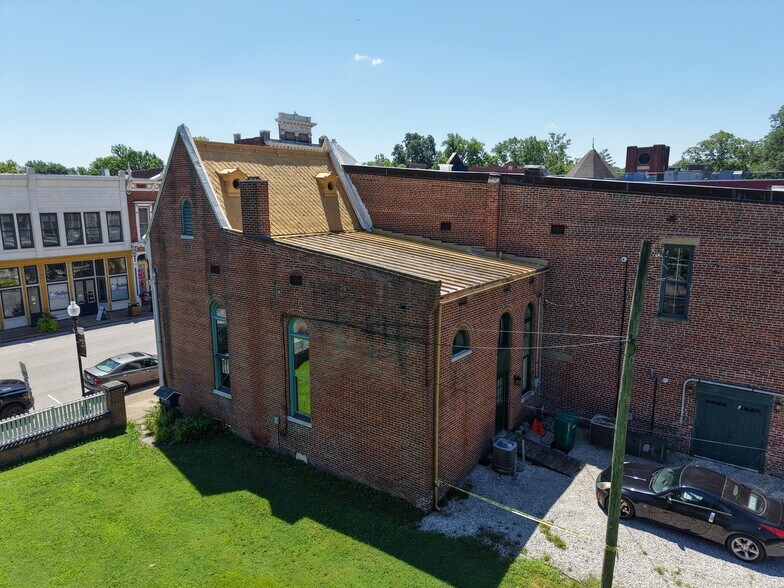 More Photos Of 505 Main St, New Harmony Office For Sale