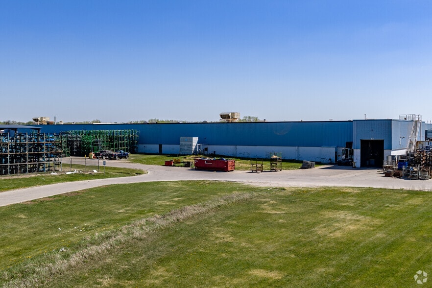 More Photos Of 1111 Izaak Walton Dr, Seward Manufacturing For Lease