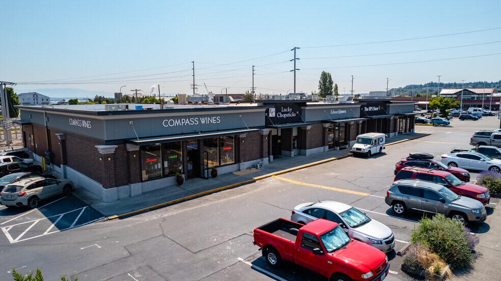 More Photos Of 1419 Commercial Ave, Anacortes Storefront For Sale