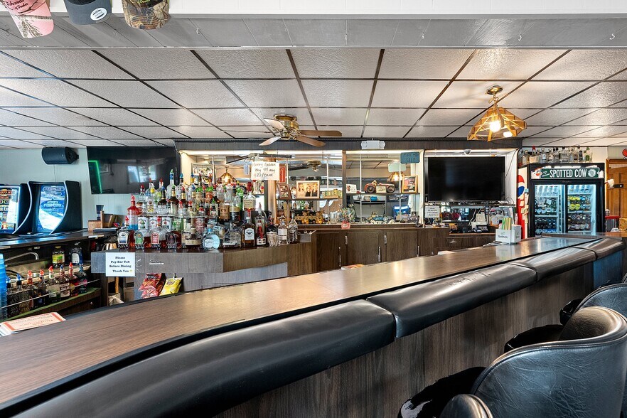 More Photos Of W11466 US Hwy 8, Dunbar Restaurant For Sale