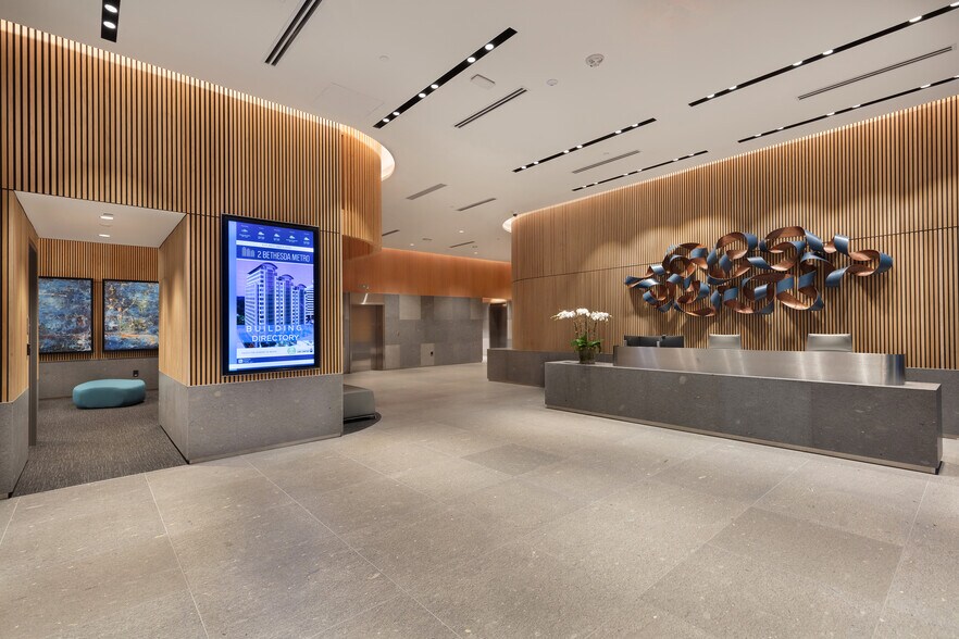 More Photos Of 2 Bethesda Metro Ctr, Bethesda Office For Lease