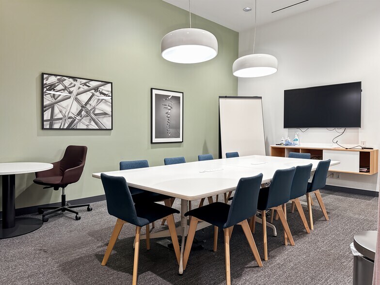 More Photos Of 2445 Augustine Dr, Santa Clara Office For Lease