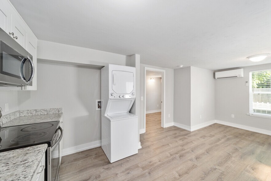 More Photos Of 301 NW 8th St, Gainesville Apartments For Sale
