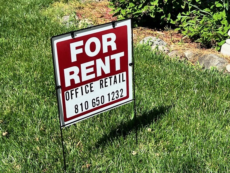 Primary Photo Of 256 S Water St, Marine City Storefront Retail Residential For Lease