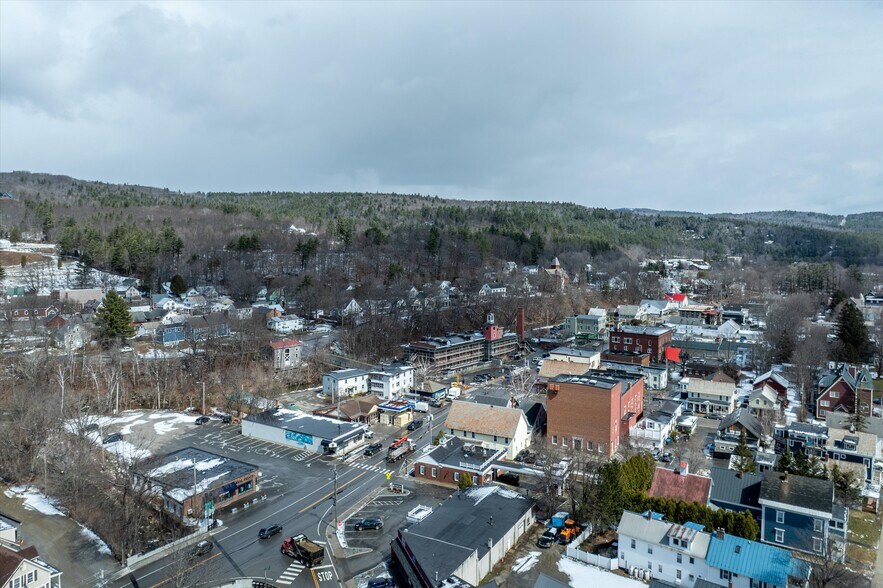 More Photos Of 156 Main St, Ludlow Office For Sale