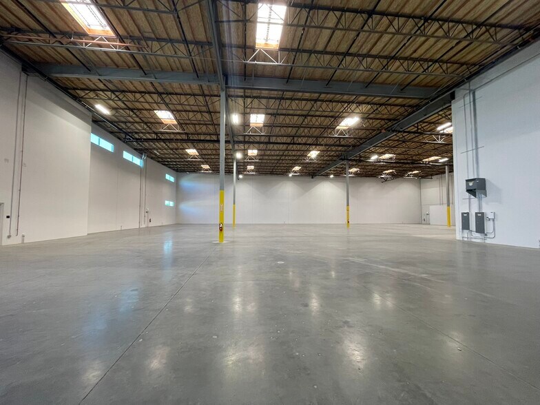 More Photos Of 8422 Commonwealth Avenue, Buena Park Warehouse For Sale