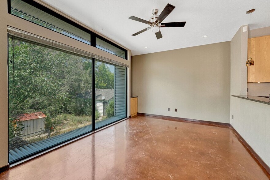 More Photos Of 823 E Cucharras St, Colorado Springs Multifamily For Sale