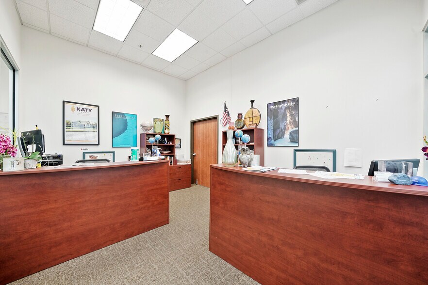 More Photos Of 25403 Katy Mills Pky, Katy Office For Sale