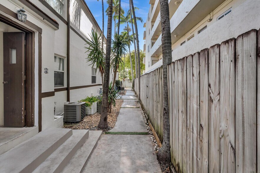 More Photos Of 1614 Jefferson Ave, Miami Beach Apartments For Sale