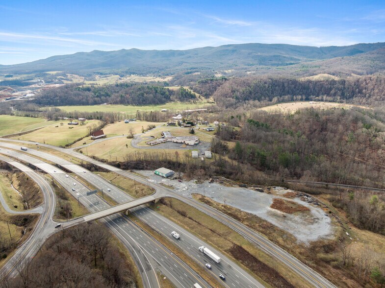 More Photos Of 1495 Chapman Rd, Wytheville Industrial For Sale