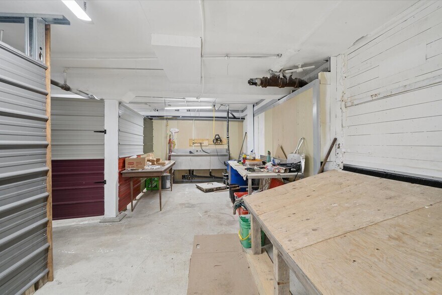 More Photos Of 21 Ann St, Brock Office For Sale
