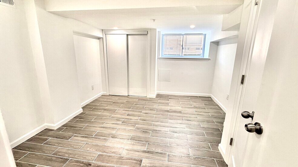 More Photos Of 5352 Cedar Ave, Philadelphia Apartments For Sale