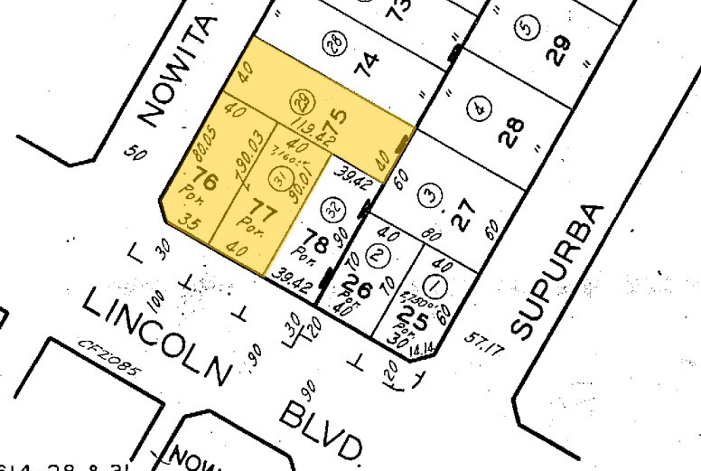 More Photos Of 1700-1702 Lincoln Blvd, Venice Storefront Retail Residential For Lease