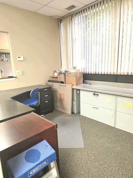 More Photos Of 1 Executive Blvd, Suffern Office For Lease