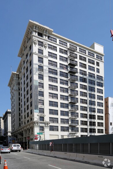 More Photos Of 750 S Broadway, Los Angeles Apartments For Lease