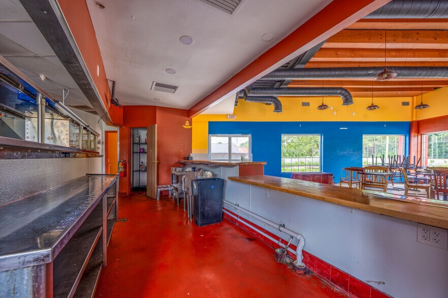 More Photos Of 4540 E Ponce De Leon Ave, Clarkston Restaurant For Lease