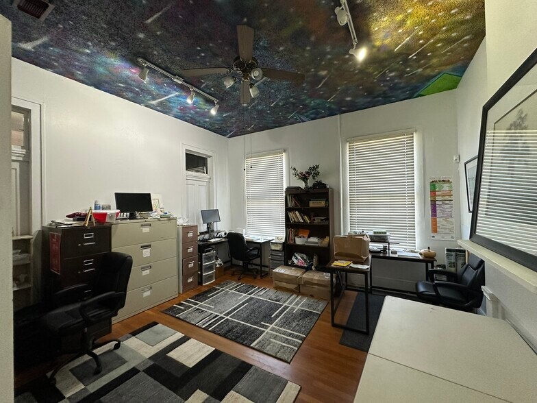 More Photos Of 458 America St, Baton Rouge Medical For Sale