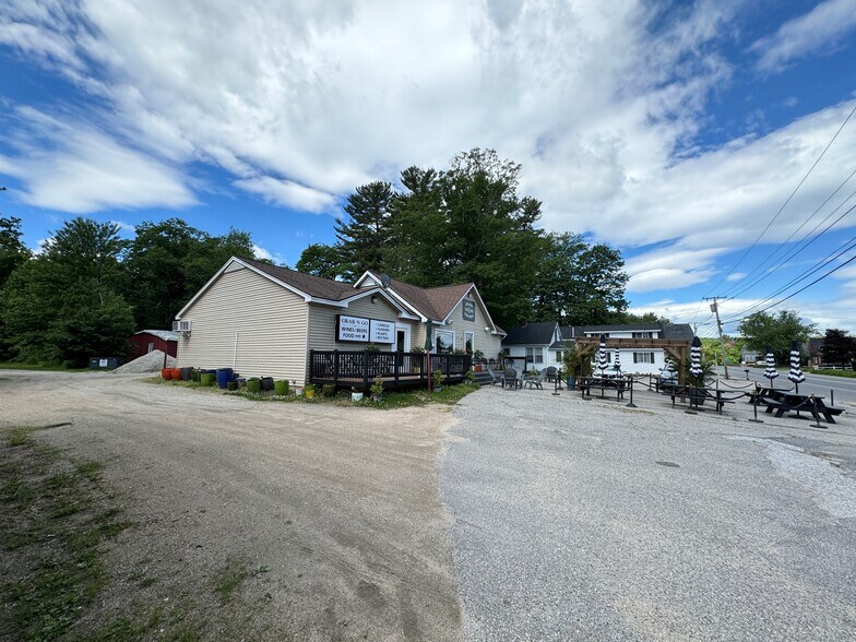 More Photos Of 256 Sebago Rd, Sebago Restaurant For Sale