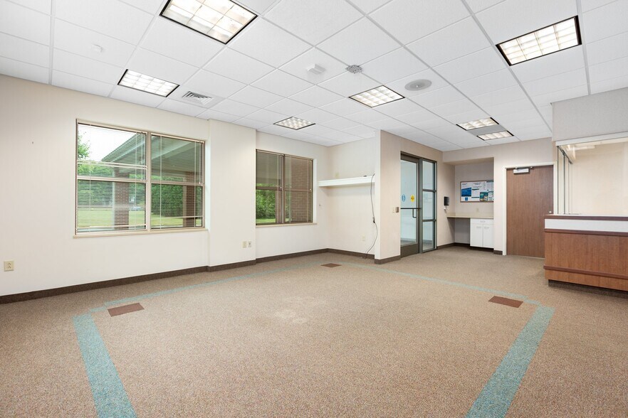 More Photos Of 15394 Kings Hwy, Montross Medical For Sale