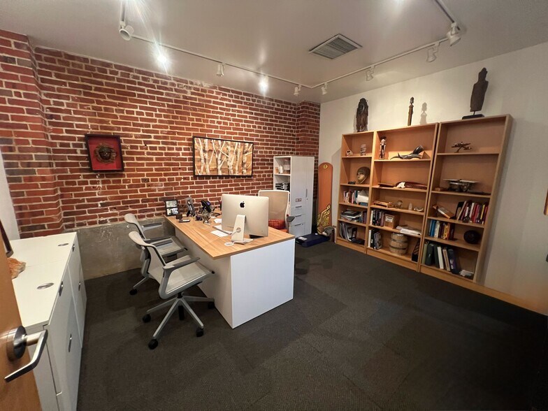 More Photos Of 1020 Cherokee St, Denver Office For Sale