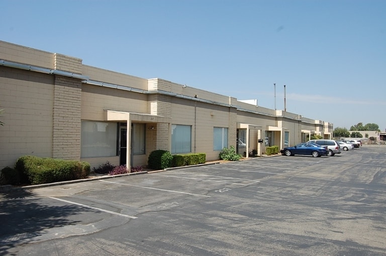 Primary Photo Of 207-217 S 9th Ave, La Puente Manufacturing For Lease