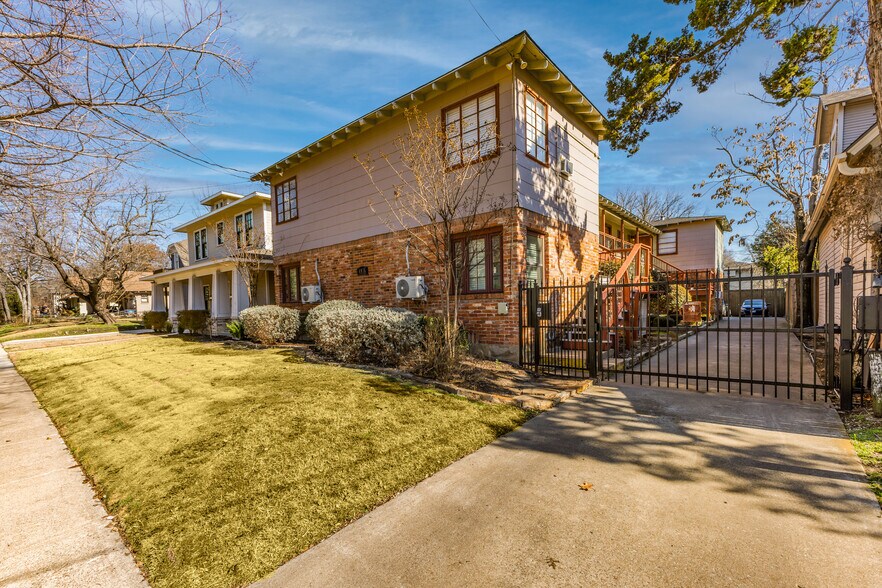 More Photos Of , Dallas Multifamily For Sale
