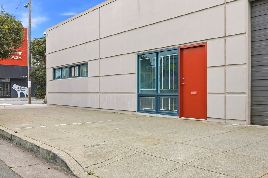 More Photos Of 1555 Yosemite Ave, San Francisco Warehouse For Sale