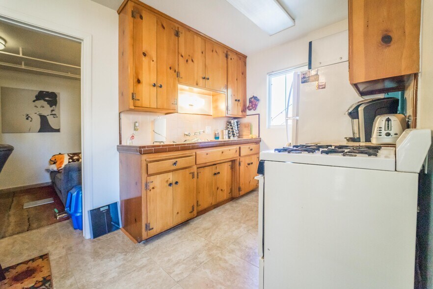 More Photos Of 3791-3793 10th Ave, San Diego Apartments For Sale