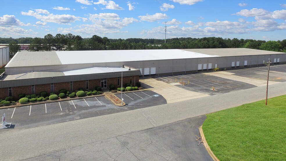 More Photos Of 117 Littlejohn St, Spartanburg Warehouse For Lease