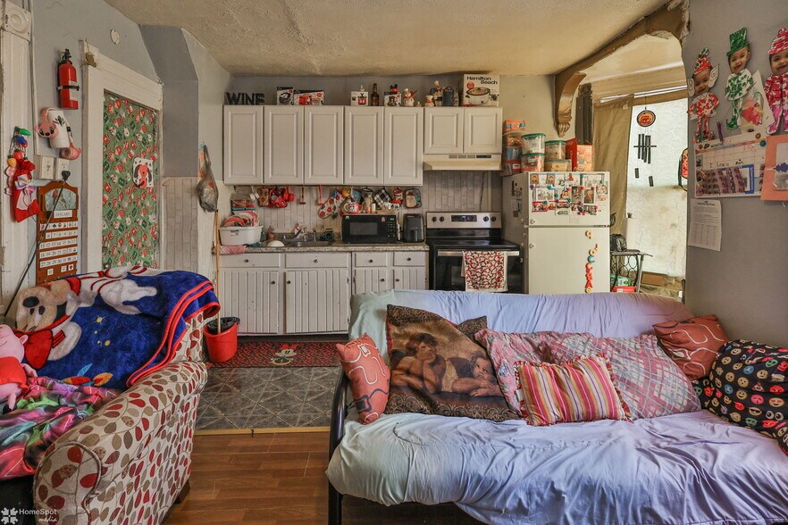 More Photos Of 424 N 6th St, Allentown Multifamily For Sale