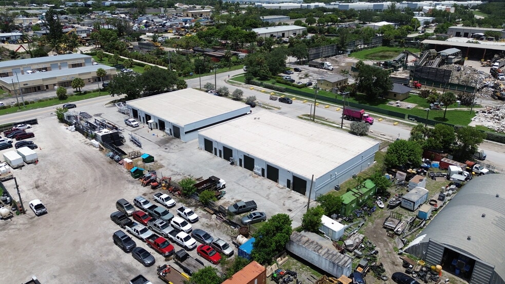 More Photos Of 6970 Wallis Rd, West Palm Beach Unknown For Lease
