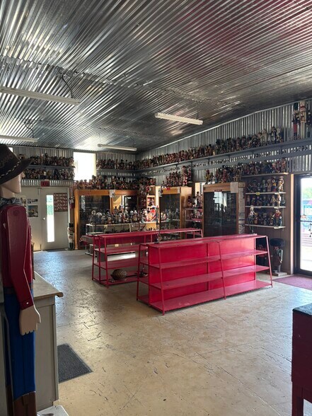 More Photos Of 5440 TX-123 Bypass South, Seguin Industrial For Sale