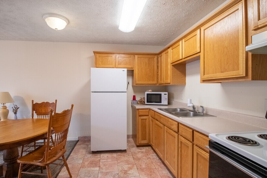 More Photos Of 1238 Sloan St, Murfreesboro Apartments For Sale