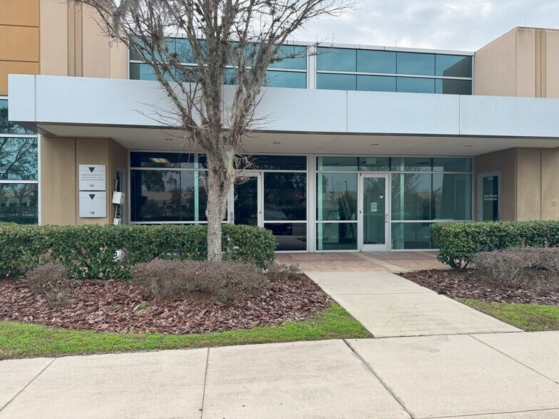 Primary Photo Of 10967 Lake Underhill Rd, Orlando Office For Sale