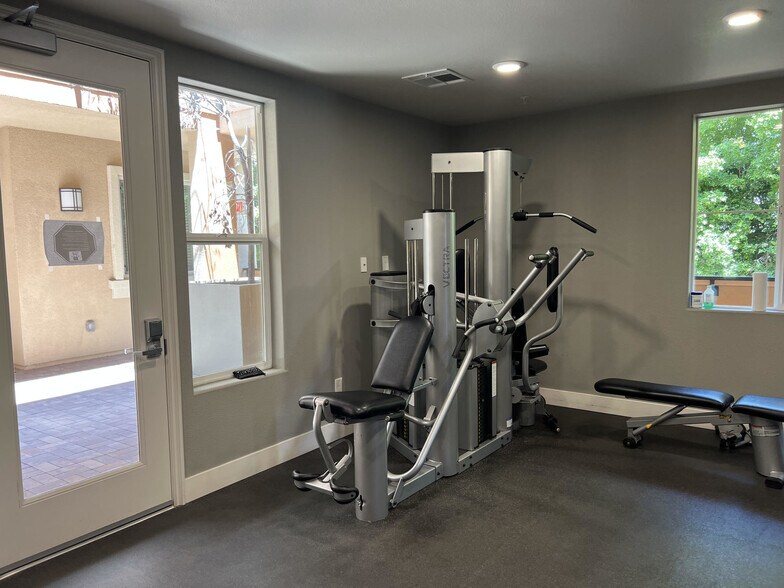 More Photos Of 560 S Mathilda Ave, Sunnyvale Medical For Sale