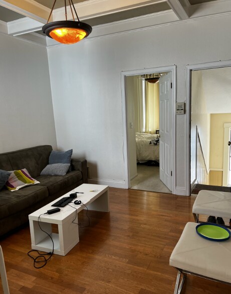 More Photos Of 568 Folsom St, San Francisco Apartments For Sale