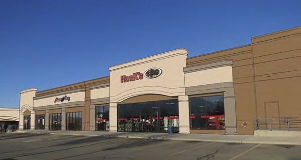 More Photos Of 6910 S Redwood Rd, West Jordan Storefront For Lease