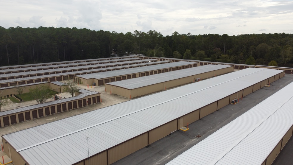 More Photos Of 3033 NE 53rd Ave, Gainesville Self Storage For Sale