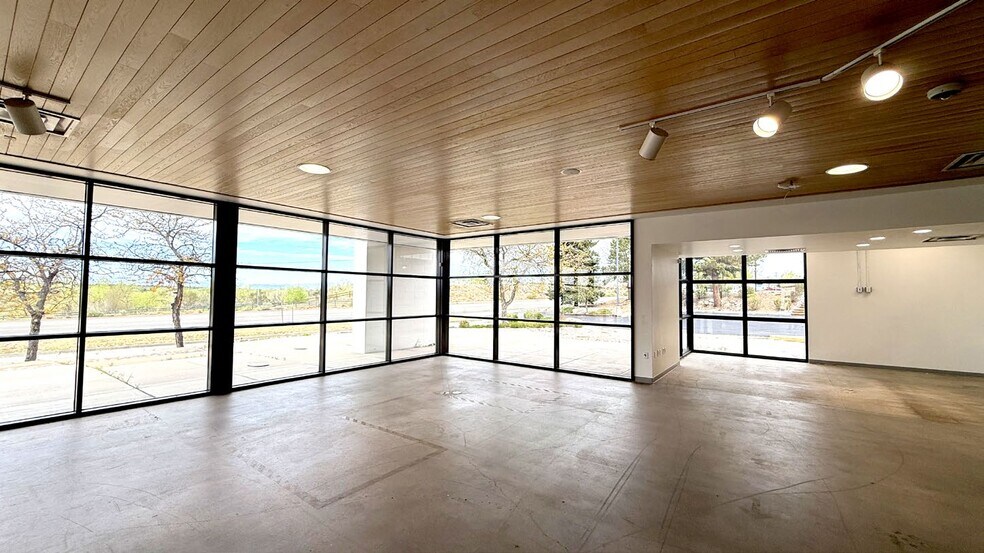 More Photos Of 2950 S Havana St, Aurora Unknown For Lease