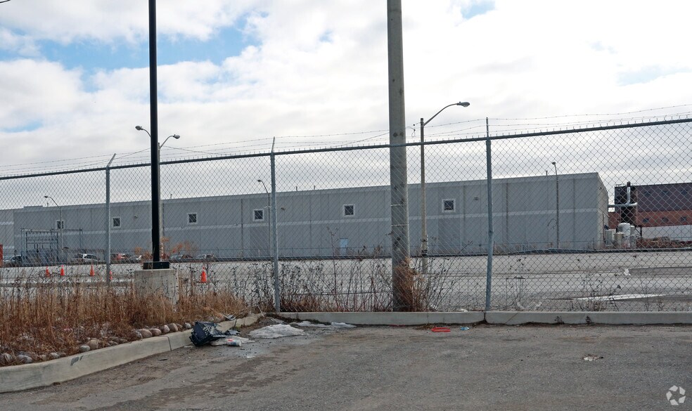 More Photos Of 160 Silver Star Blvd, Toronto Land For Lease
