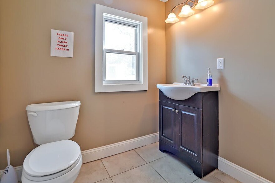 More Photos Of 234 Route 9w, Haverstraw Medical For Lease