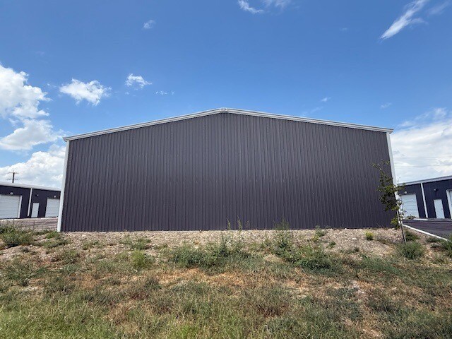 More Photos Of 9326 SE Loop 410, San Antonio Flex For Sale