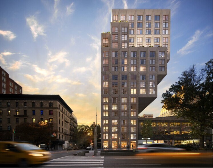 More Photos Of 2461 Broadway, New York Apartments For Lease